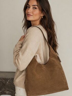 Coach Suede Hobo Bag Tan Brown Shoulder Bag Gold Hardware + Box Dust Bag